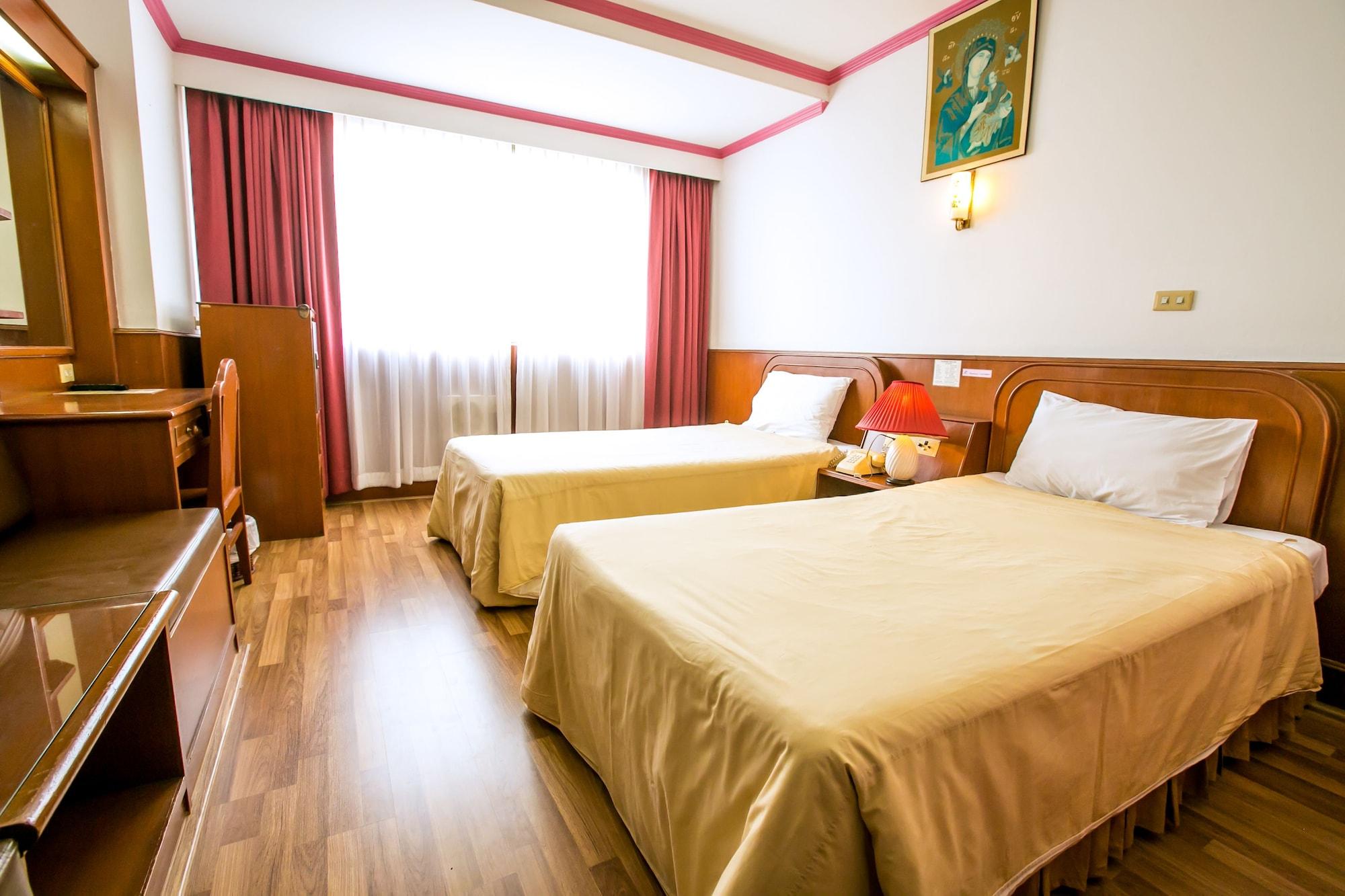 בנגקוק Elizabeth Hotel מראה חיצוני תמונה