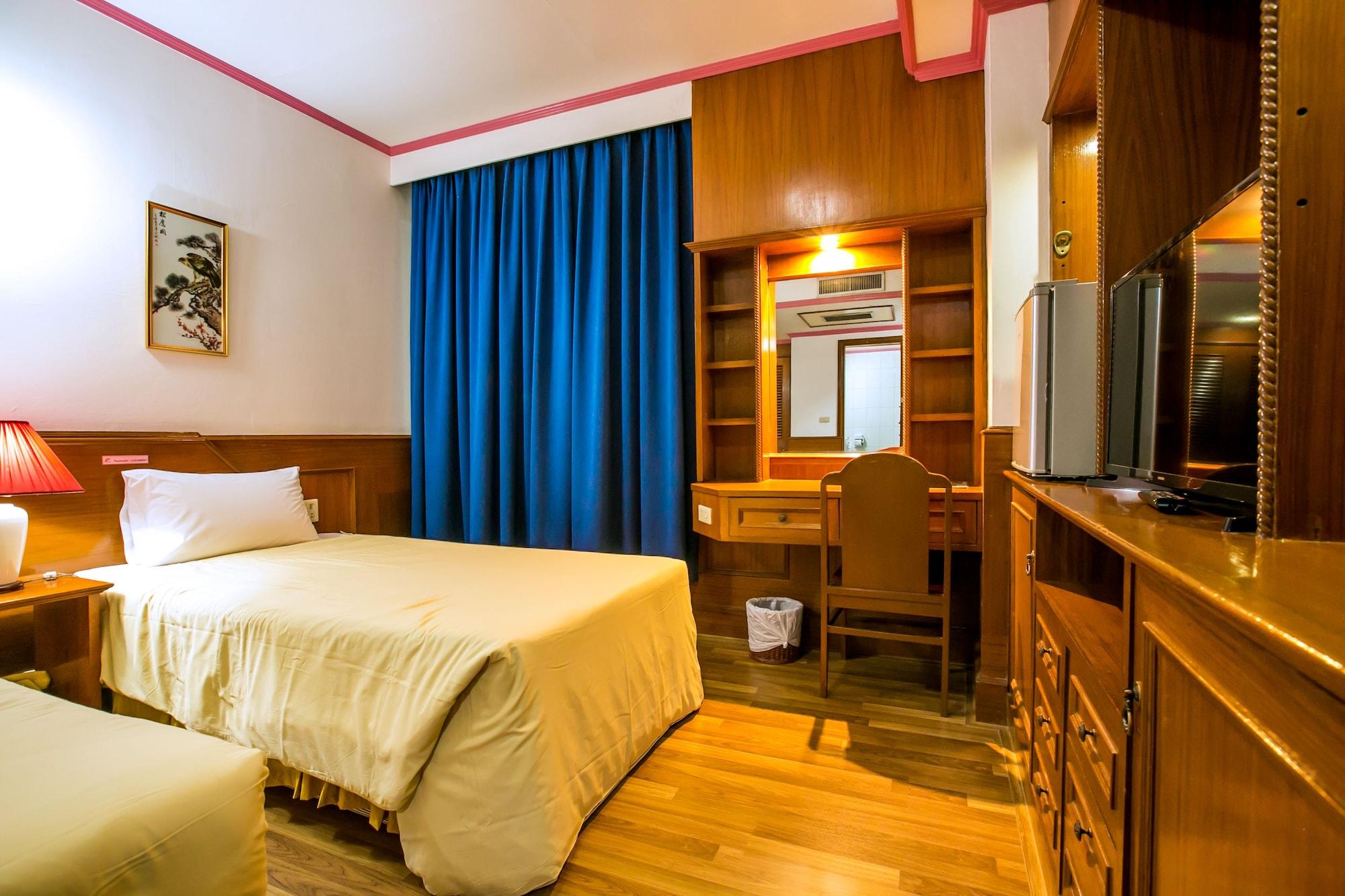 בנגקוק Elizabeth Hotel מראה חיצוני תמונה