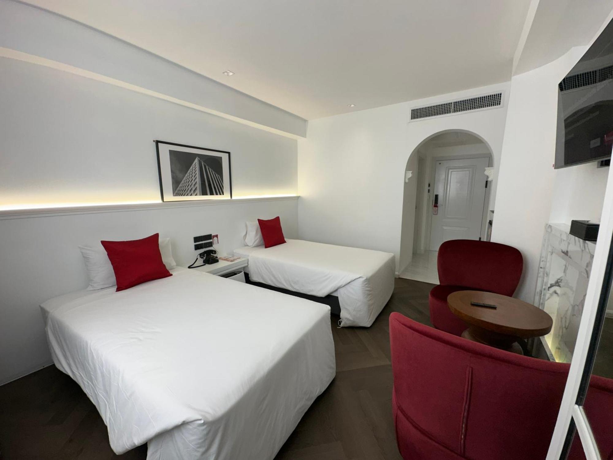 בנגקוק Elizabeth Hotel מראה חיצוני תמונה